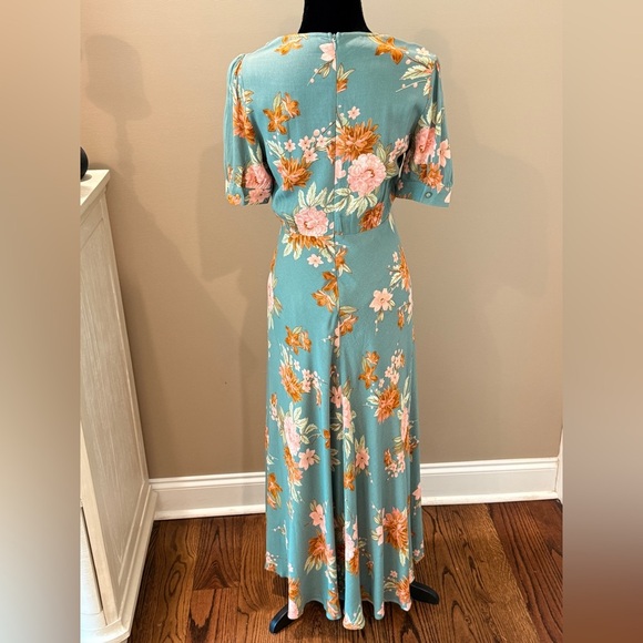 Women’s PETAL & PUP Frampton Midi Dress- blue floral. Size Small - Picture 7 of 13